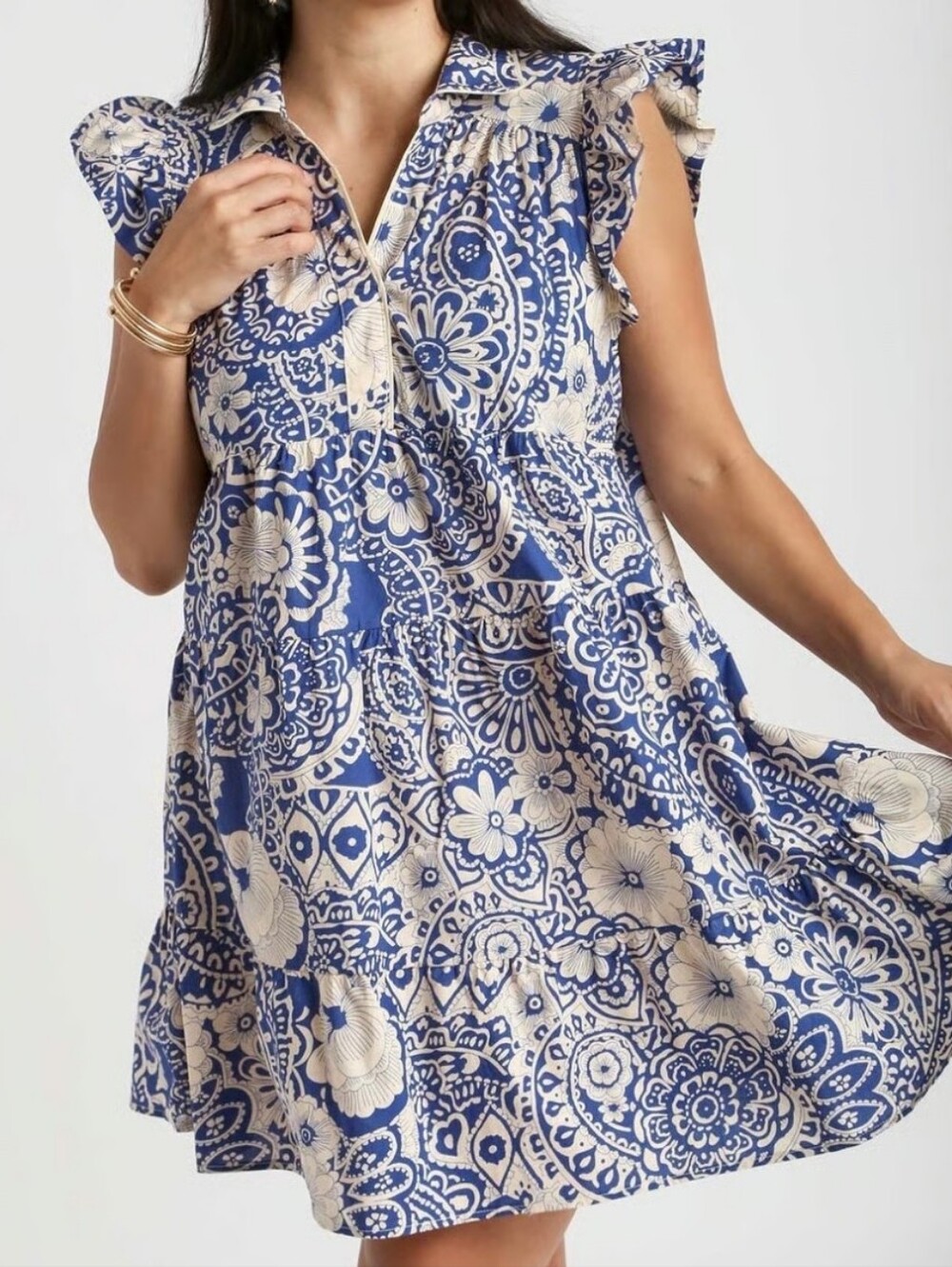 Umgee Flutter Sleeve Floral Paisley Dress Size M Blue & Cream Babydoll Tiered